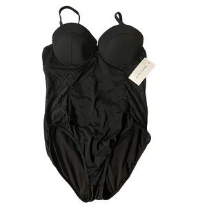 NWT WOMENS‎ MEET CURVE BLACK ONE PIECE SWIMSUIT SIZE XL LACE CUT OUT ON SIDE